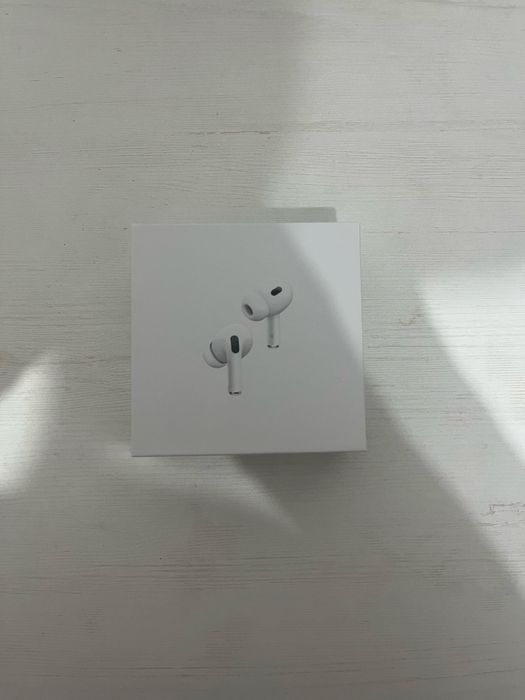 airpods pro 2.