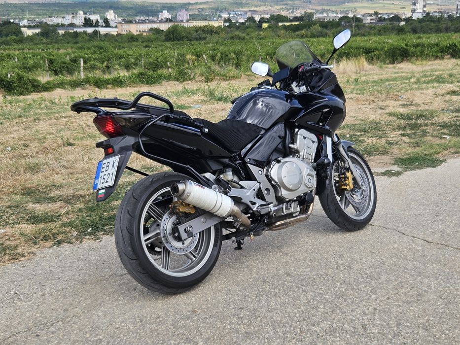 Мотоциклет Honda CBF 1000