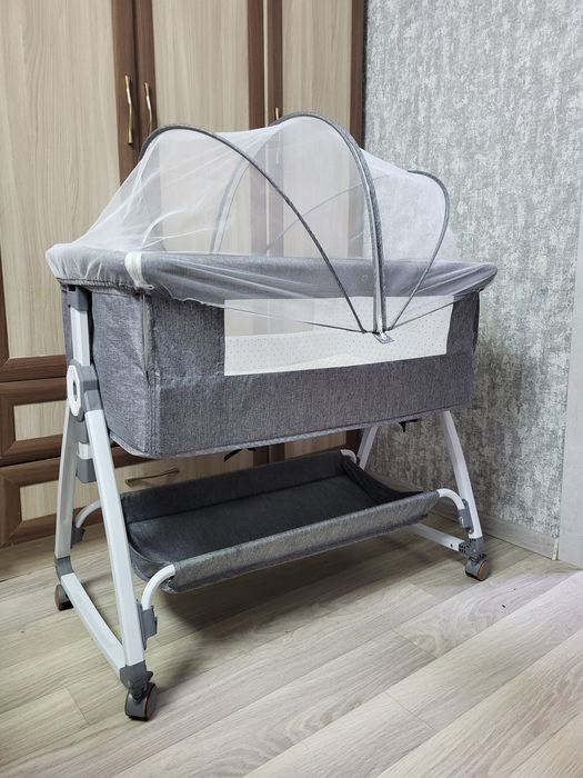 Продам детскую кроватку