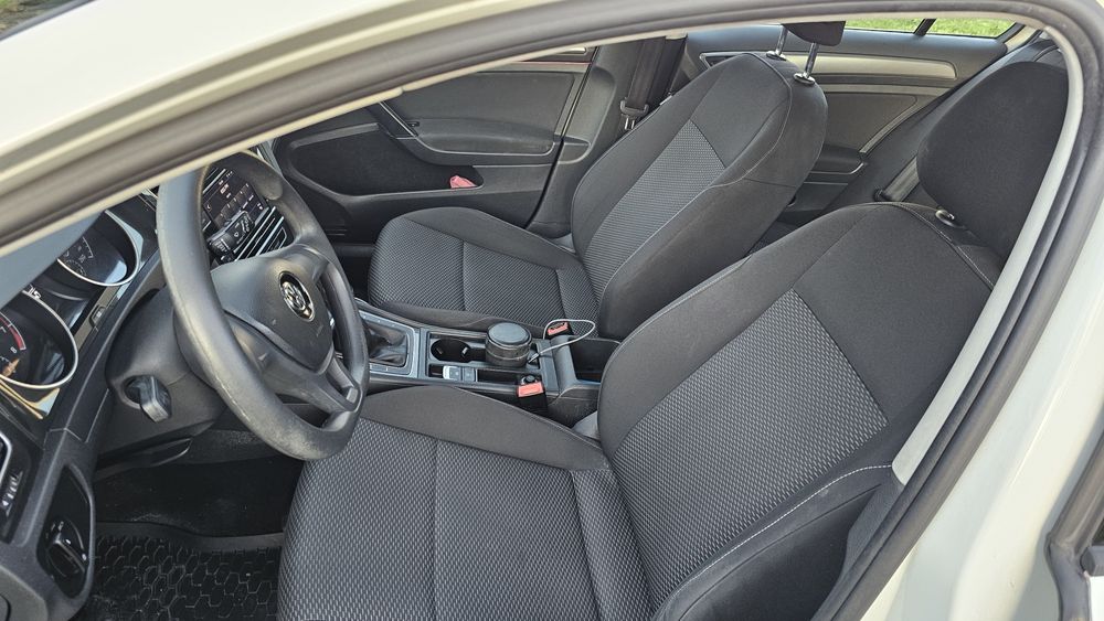 Proprietar vand golf7