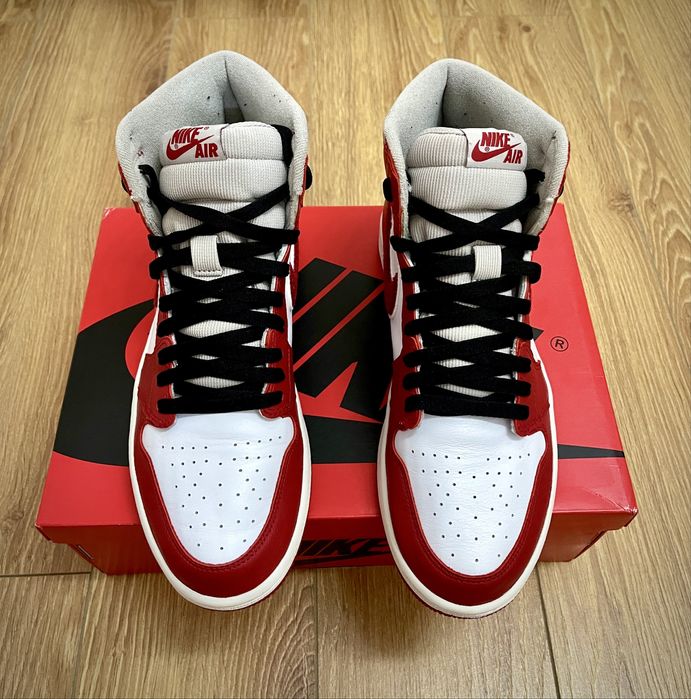 Nike Air Jordan 1 Retro OG - 43 - Newstalgia Chicago