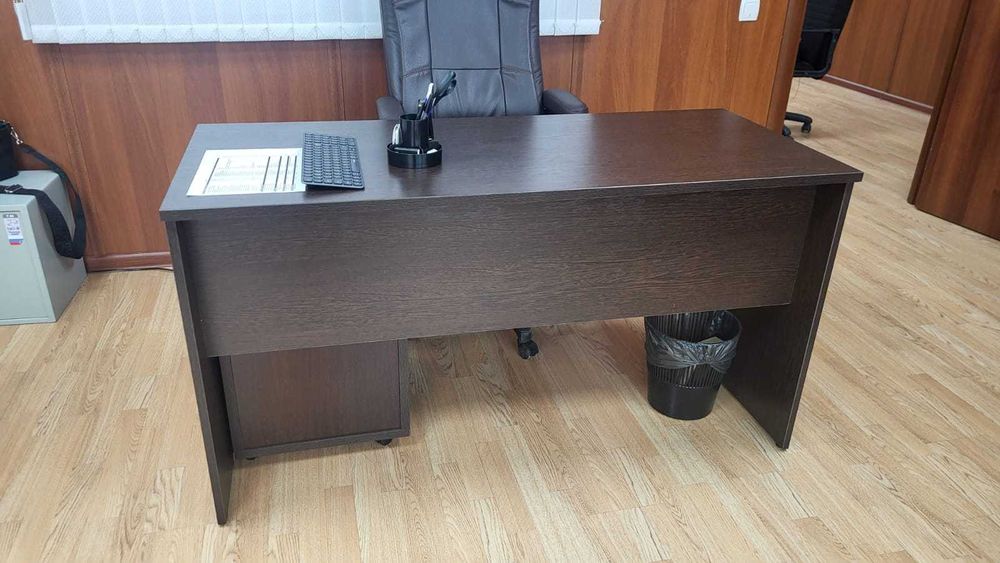 Продается офисная мебель