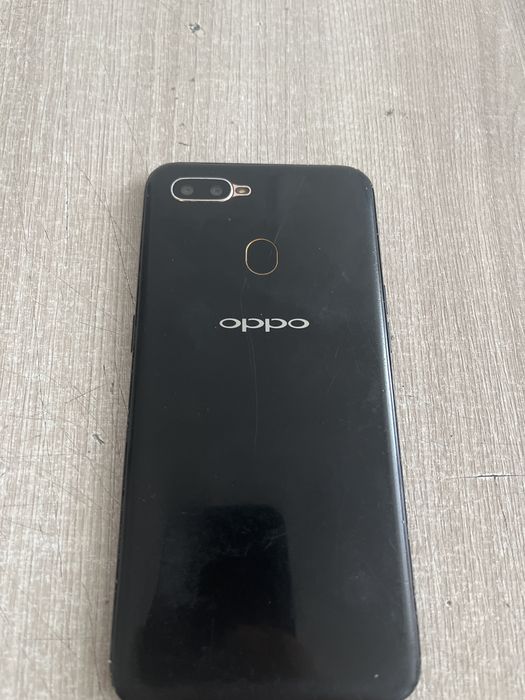 Oppo A5s в отличном состояний