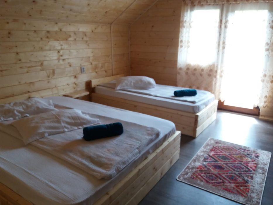 Cabana de inchiriat !