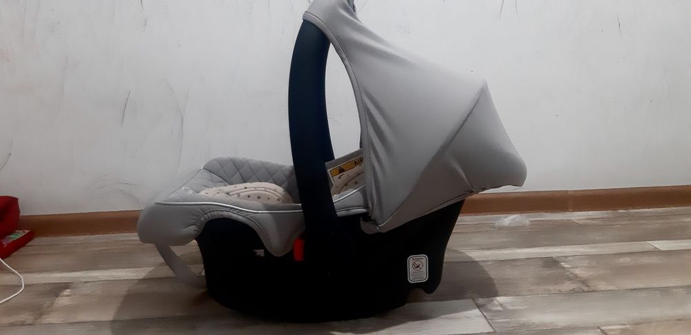 Детское автокресло