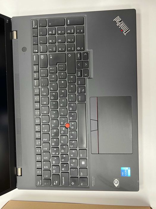 Лаптоп Lenovo ThinkPad T16 48GB RAM/1TB SSD/GeForce MX550