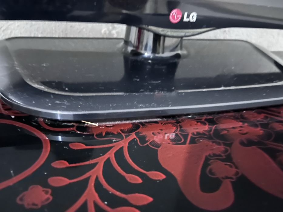 Телевизор 80см  LG без интернета