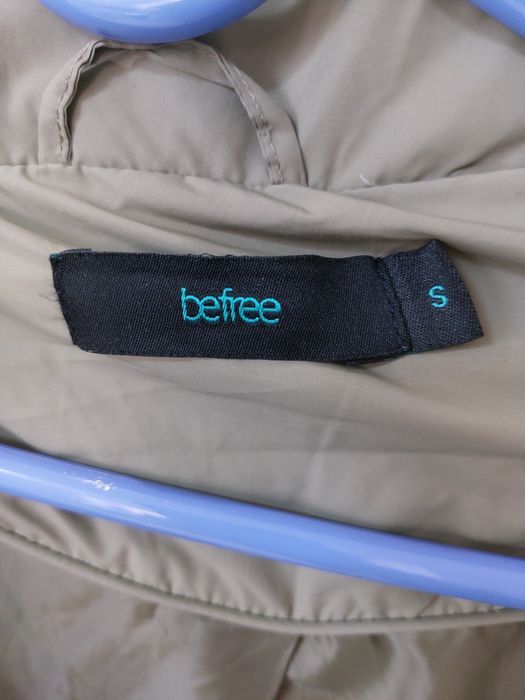 Пуховик бренд Befreee
