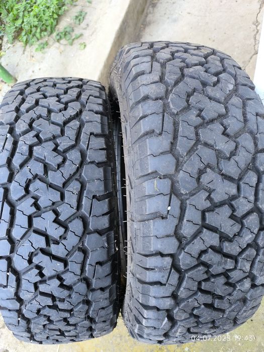 Гуми ол терен 2бр. За Дачия Дъстър.