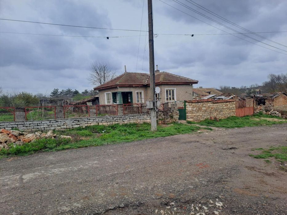 Продава се Къща в с. Спасово, Област Добрич - 82 кв.м за 311 €/кв.м - Снимка #4