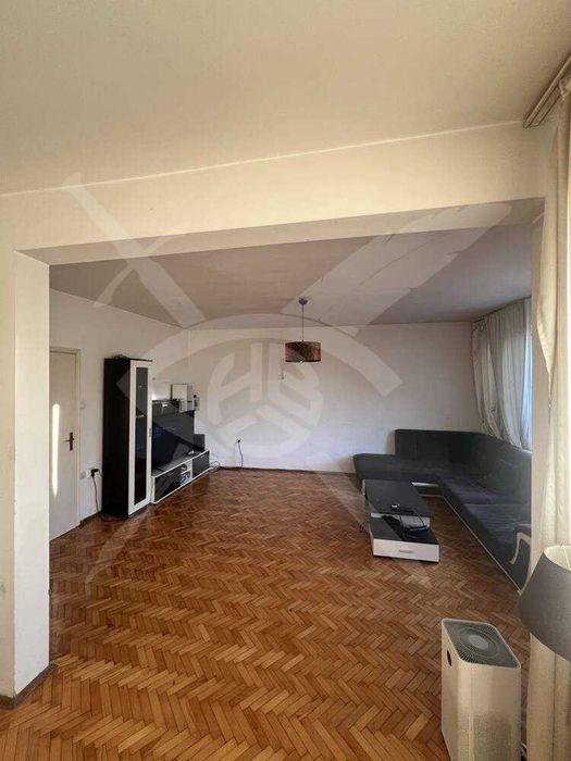 Дава се под наем Многостаен апартамент в Пловдив, Младежки Хълм - 118 кв.м за 548.25 € - Снимка #4