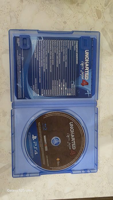 Игра от плэйстэйшин 4.Uncharted 4