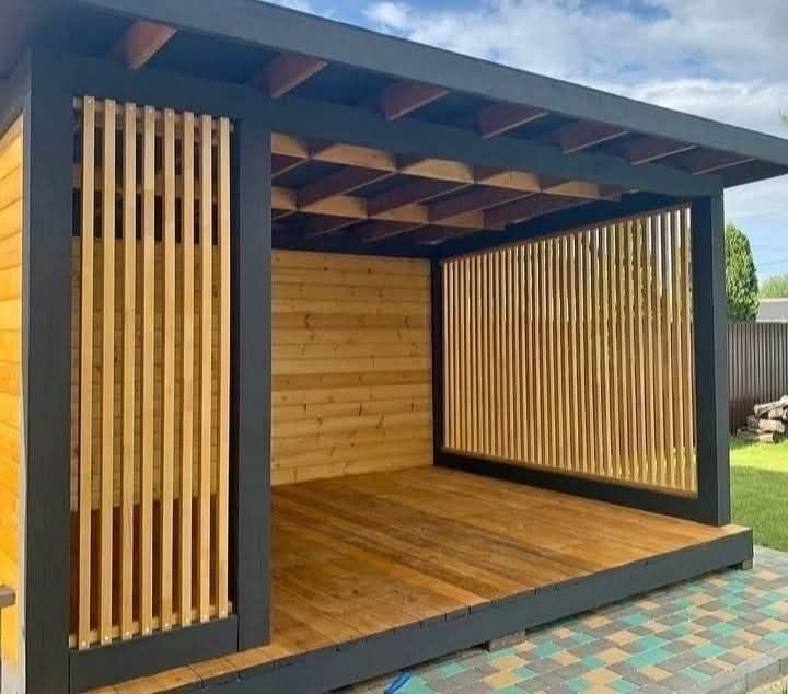 Executam  foișoare  de grădină la comanda