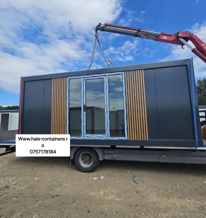 Vand containere modulare cu vitrină la oferta