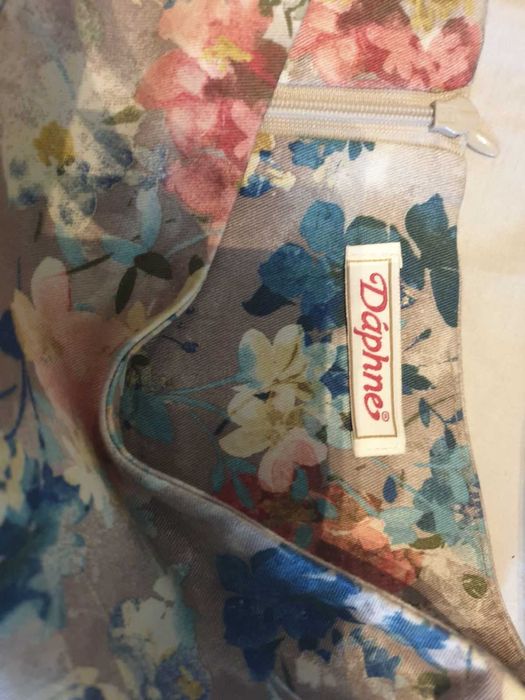 Дамски маркови поли, размер М