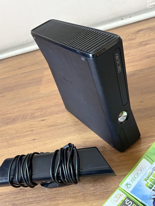 Xbox 360 Slim черный