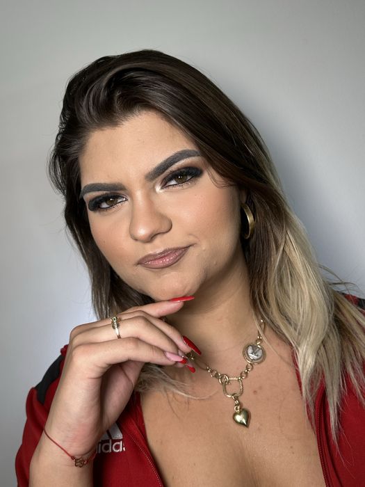 Ofer servicii Makeup Arad