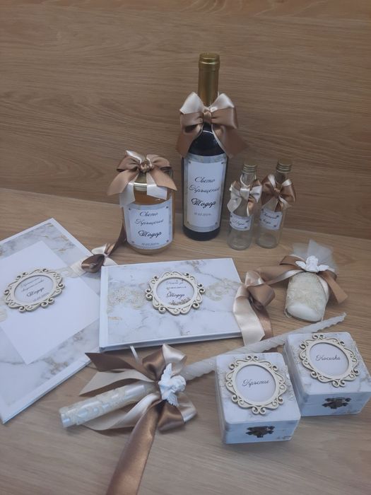 Кръщелни комплекти