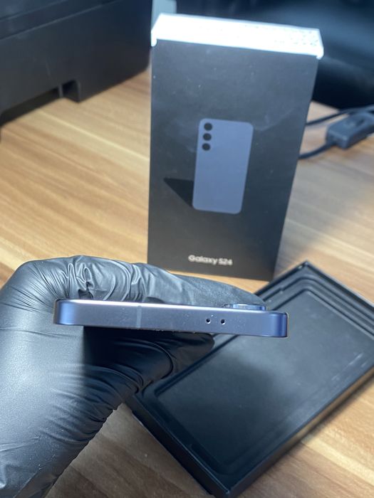 Samsung Galaxy S24• 256 GB • Onyx Black