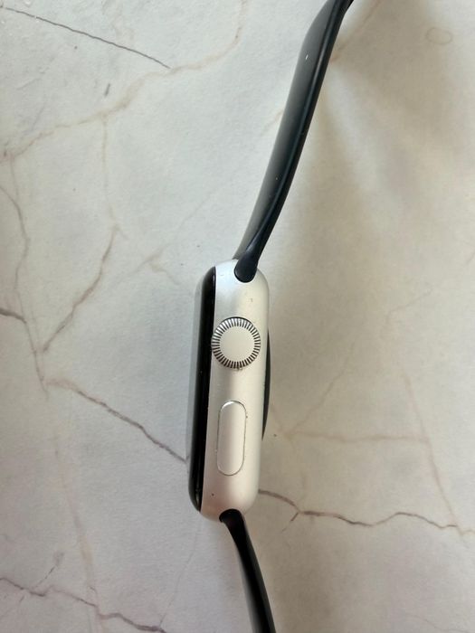 Apple Watch Series 3 42mm, алюминий