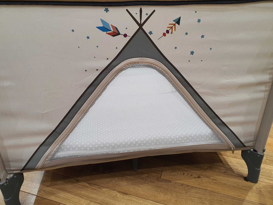 Бебешка кошара за игра