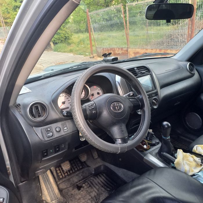TOYOTA RAV4 2004 — imagine 3