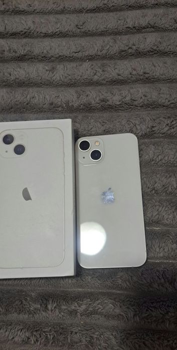 Vând iphone 13  impecabil 10/10