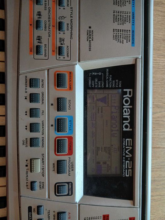 Електрическо пиано Roland em-26