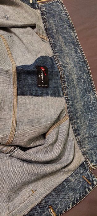 Куртка необычная джинсовая