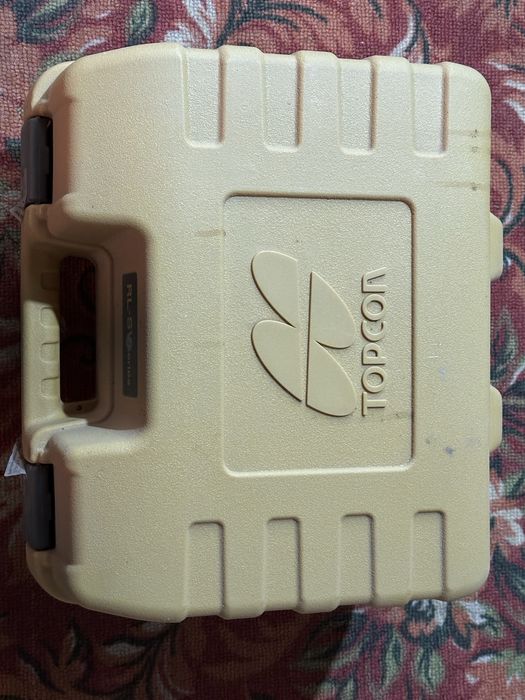 Лазер топсол двайной уривенли Б/У. .