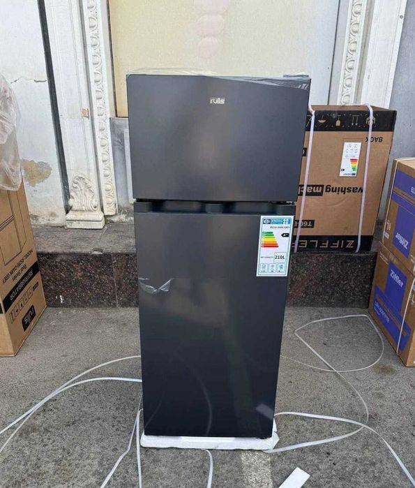 Холодильник RULLS 210 L