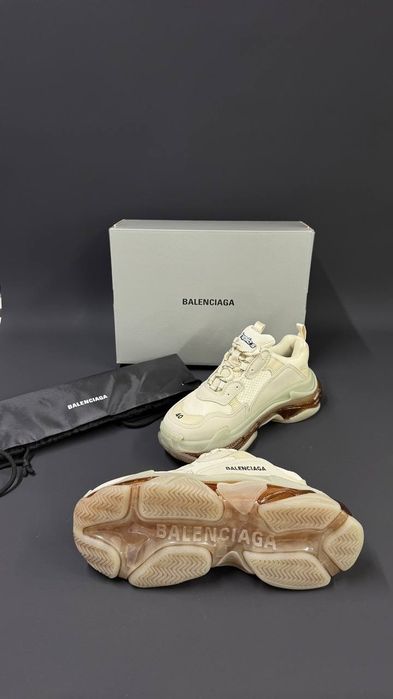 Balenciaga Triple  S Premium