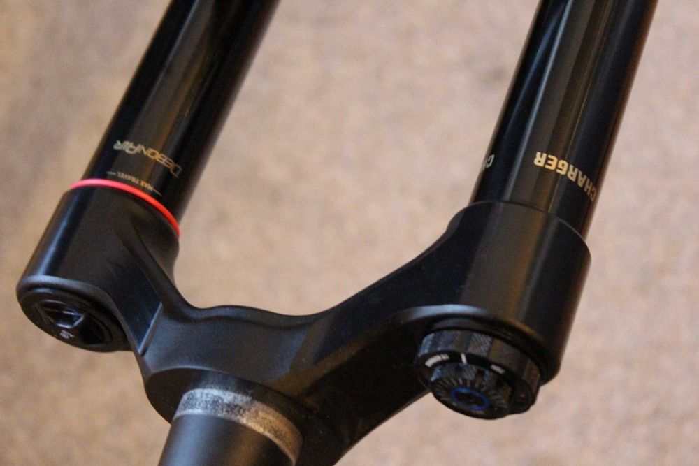 RockShox ZEB Ultimate Charger 3.1 RC2 29" DebonAir+ 170mm Tapered 2025