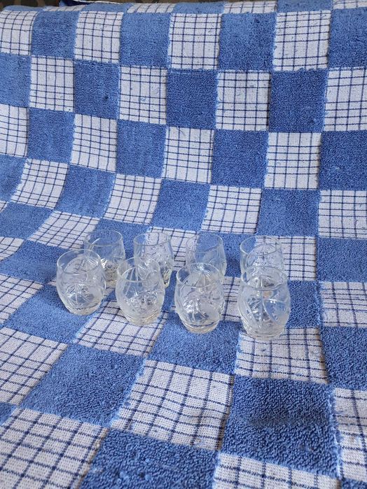Хрустальные стопки рюмки СССР, 8 шт. (для дачи / быта)