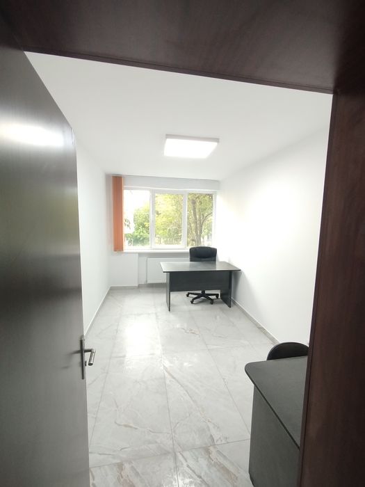 Inchiriez spatiu comercial zona Policlinica Areni