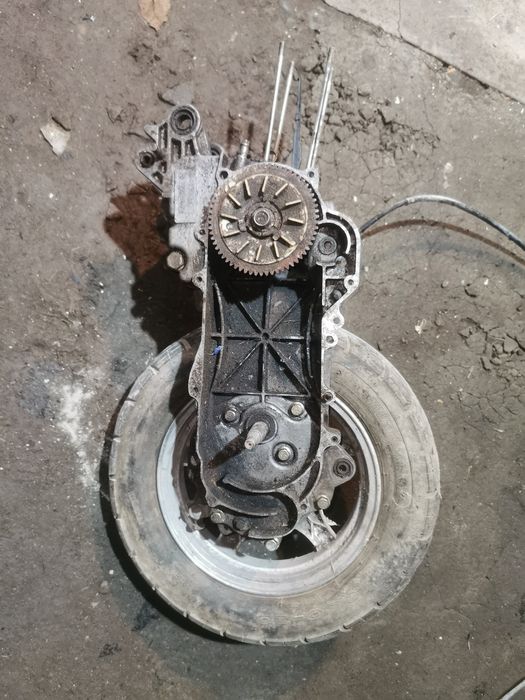 Piese scuter de vânzare