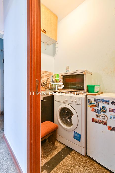 Дава се под наем Тристаен апартамент в София, Лозенец - 80 кв.м за 650 € - Снимка #9