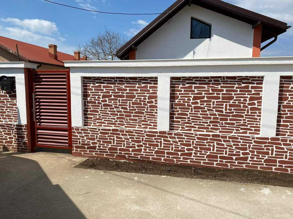 Garduri si porti din panouri stil jaluzele si alte modele disponibile