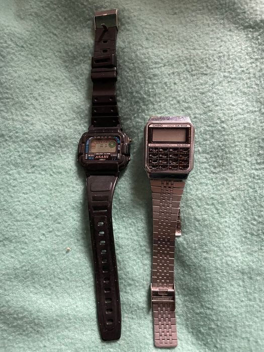 Casio и  ел и рекламни часовника..