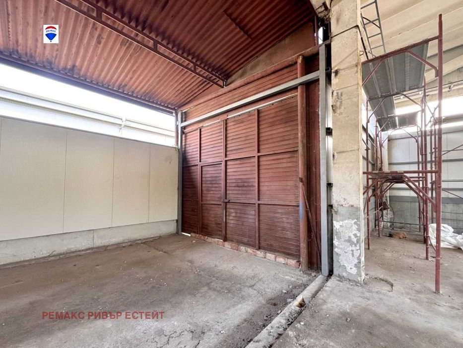 Продава се Промишлена сграда в Русе, Здравец Изток - 940 кв.м за 350 €/кв.м - Снимка #12