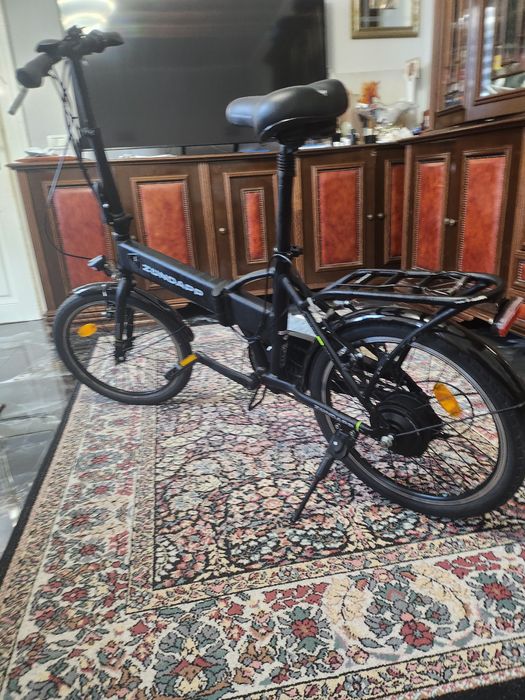 Bicicleta electrică pliabila