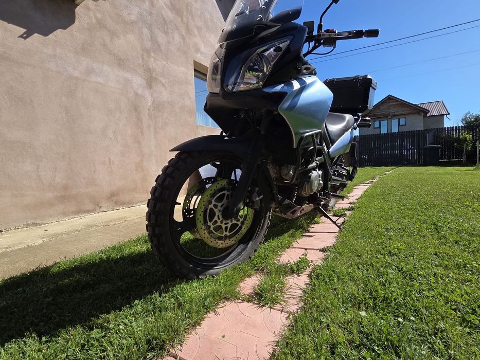 Suzuki vstrom 650