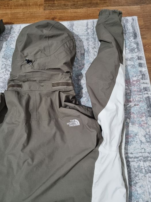 The North  Face XL