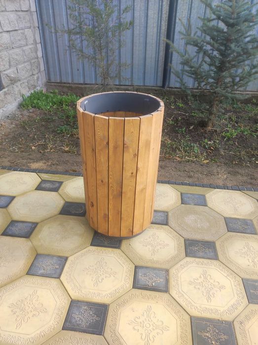 Продам новую  урну