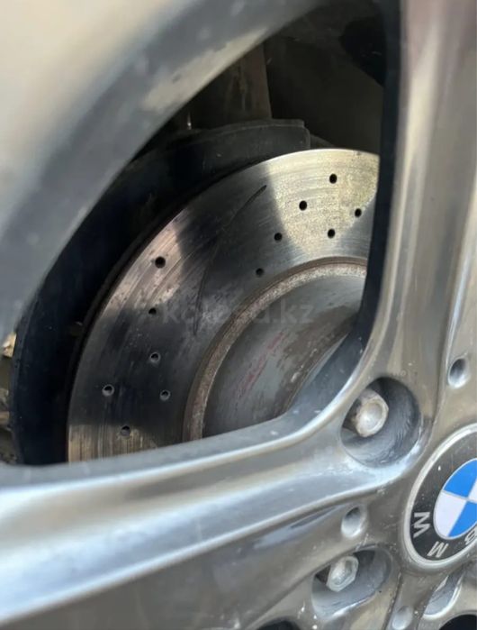 БМW E28 1986г     .