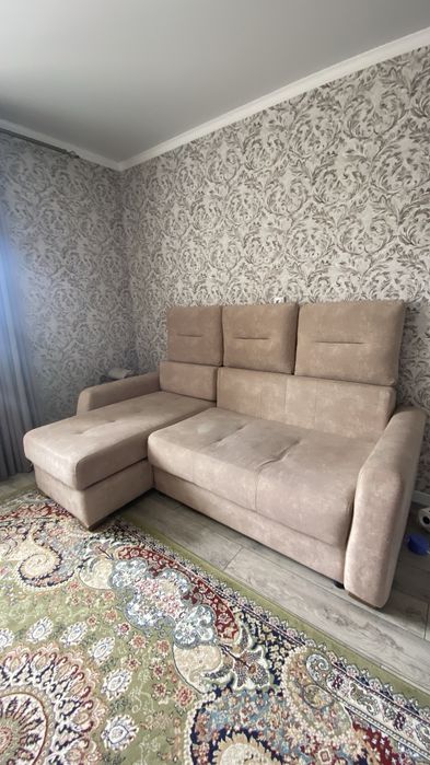 Продам диван цена договорная