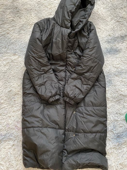 Продам зимний пуховик