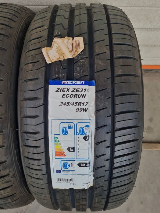 Нови летни гуми 2 броя FALKEN Ziex ZE310 245 45 R17