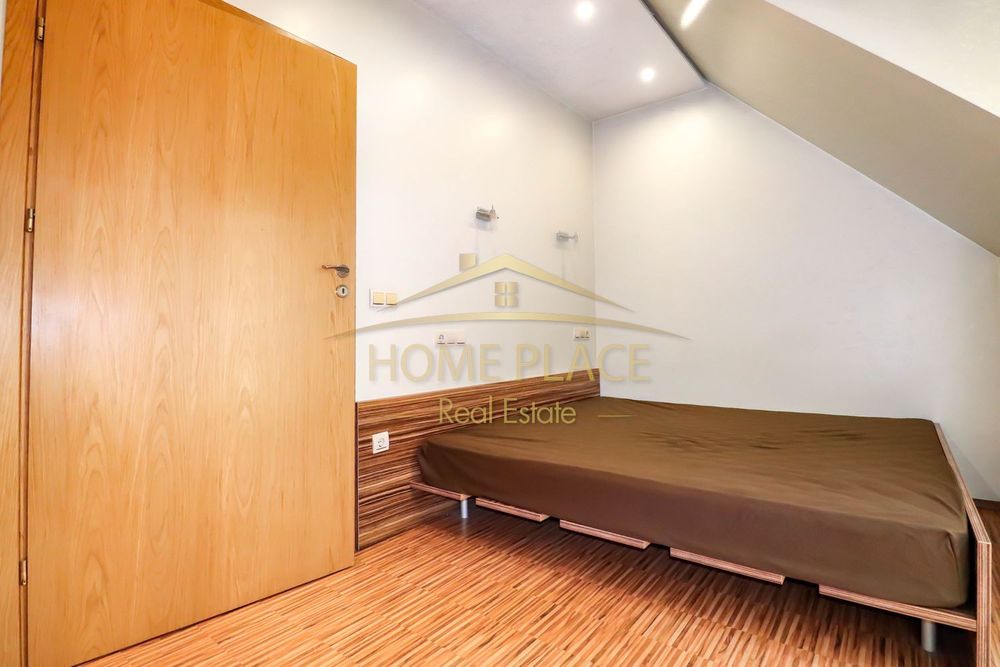 Дава се под наем Четиристаен апартамент в Варна, Колхозен пазар - 120 кв.м за 867 € - Снимка #8