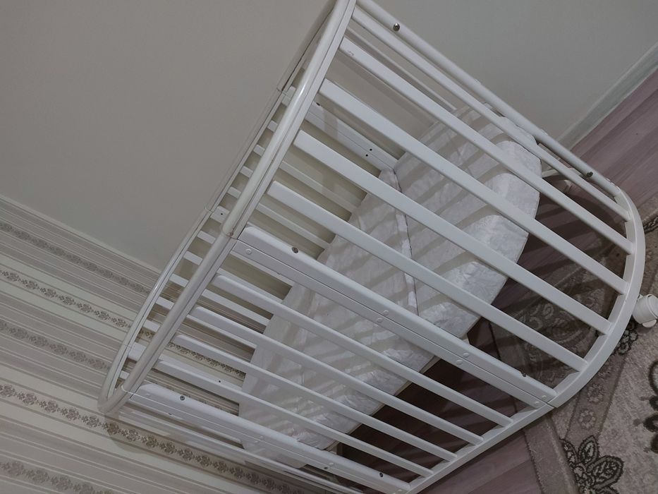 Продам детскую кровать